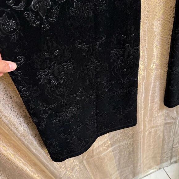 Beyond Yoga Black Baroque Velvet Wide Leg Cozy Lounge Pants XL NWT - Picture 7 of 9